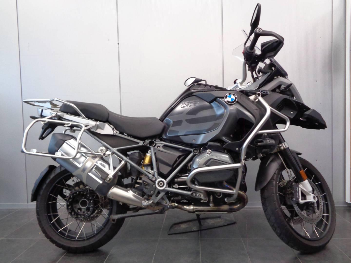 BMW R 1200 GS Adventure 'Triple Black'