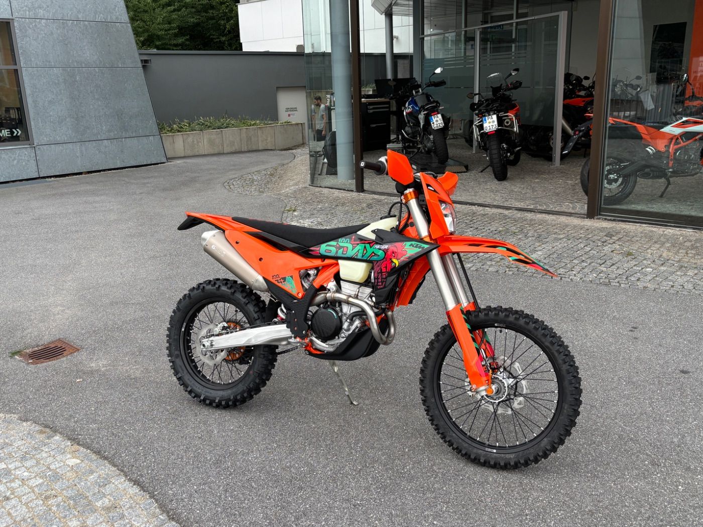 Fahrzeugabbildung KTM 350 EXC-F Six Days 2027