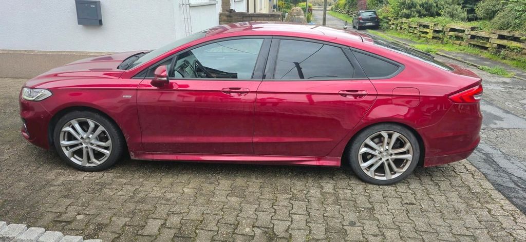 Image of Ford Mondeo