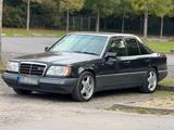 Mercedes-Benz W124 300D - Mercedes-Benz 300: D W124