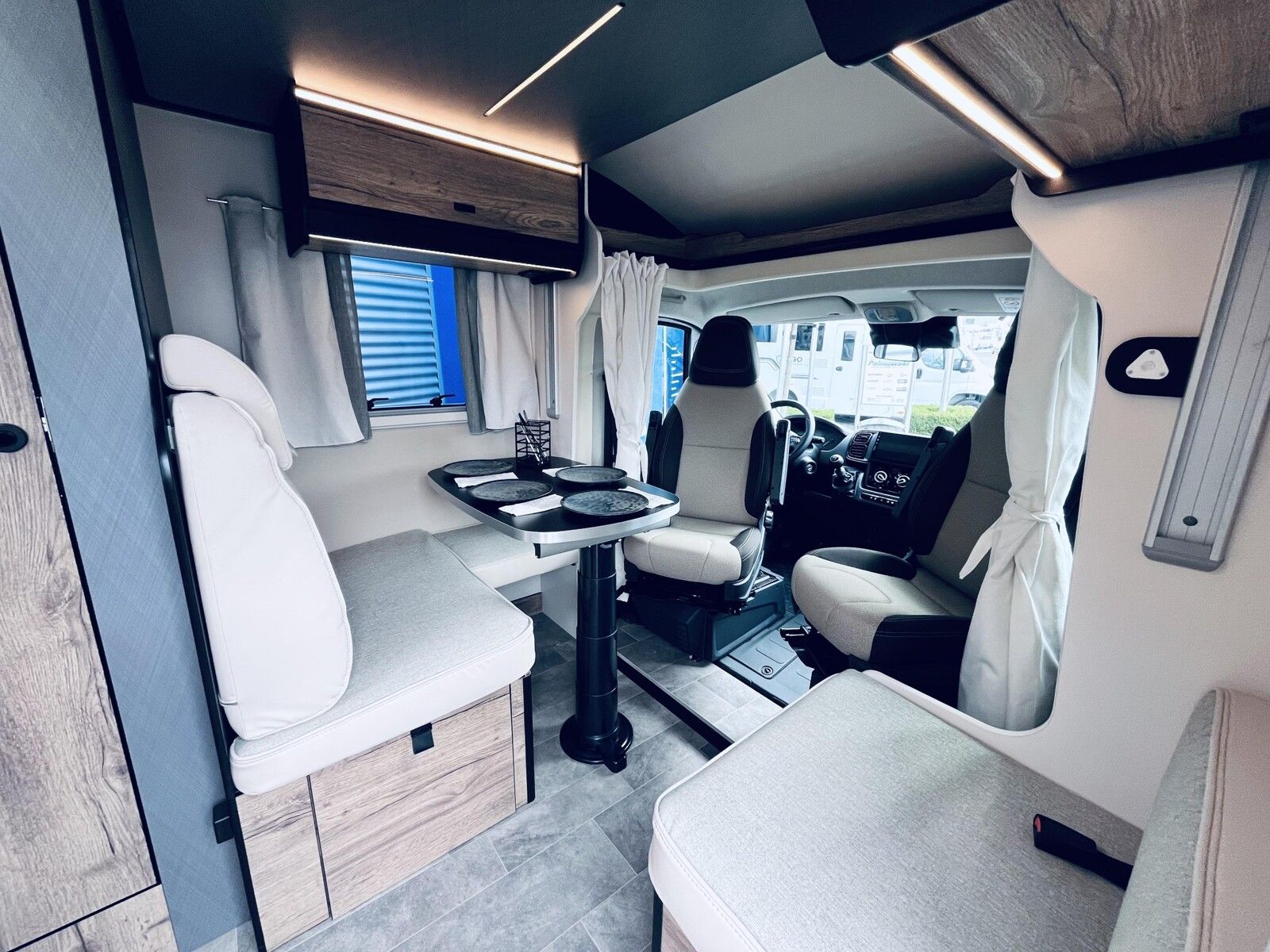 Fahrzeugabbildung XGO Dynamic 98P Modell 2027