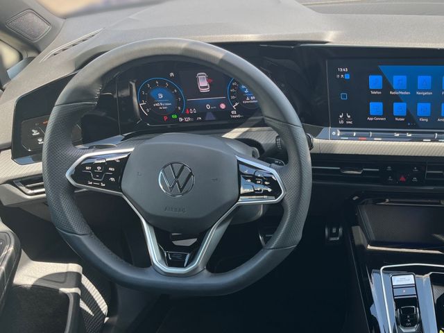Golf VIII Variant 2.0 TSI DSG R-LINE LED+KAMERA+