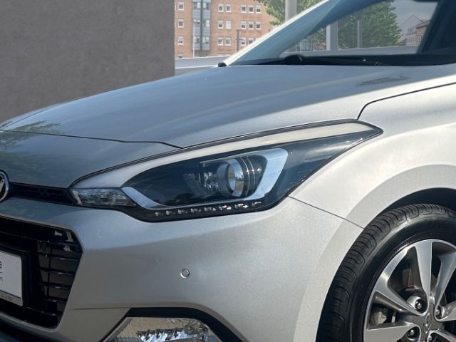 Fahrzeugabbildung Hyundai i20 blue Style 1.0 Klimaautom SHZ LenkradHZG Spu