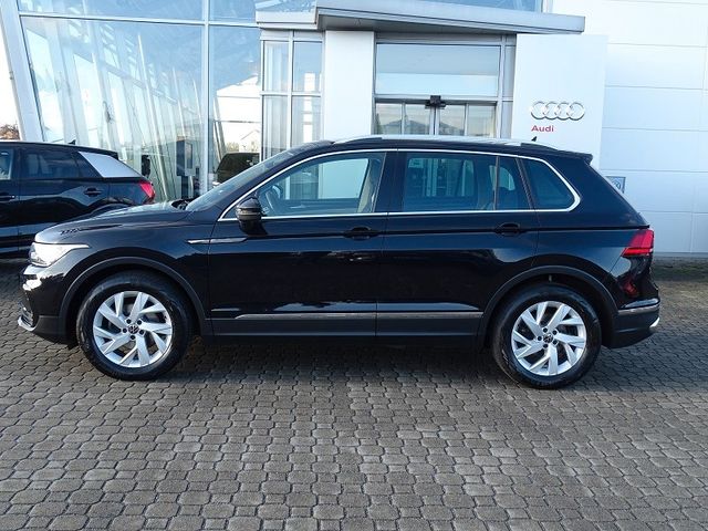 Tiguan 2.0 TDI DSG Elegance / AHZV