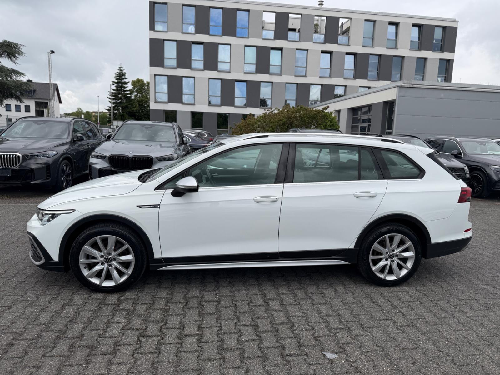 Volkswagen Golf VIII Variant Alltrack 4Motion *AHK*ACC*STH*, миниатюра 3