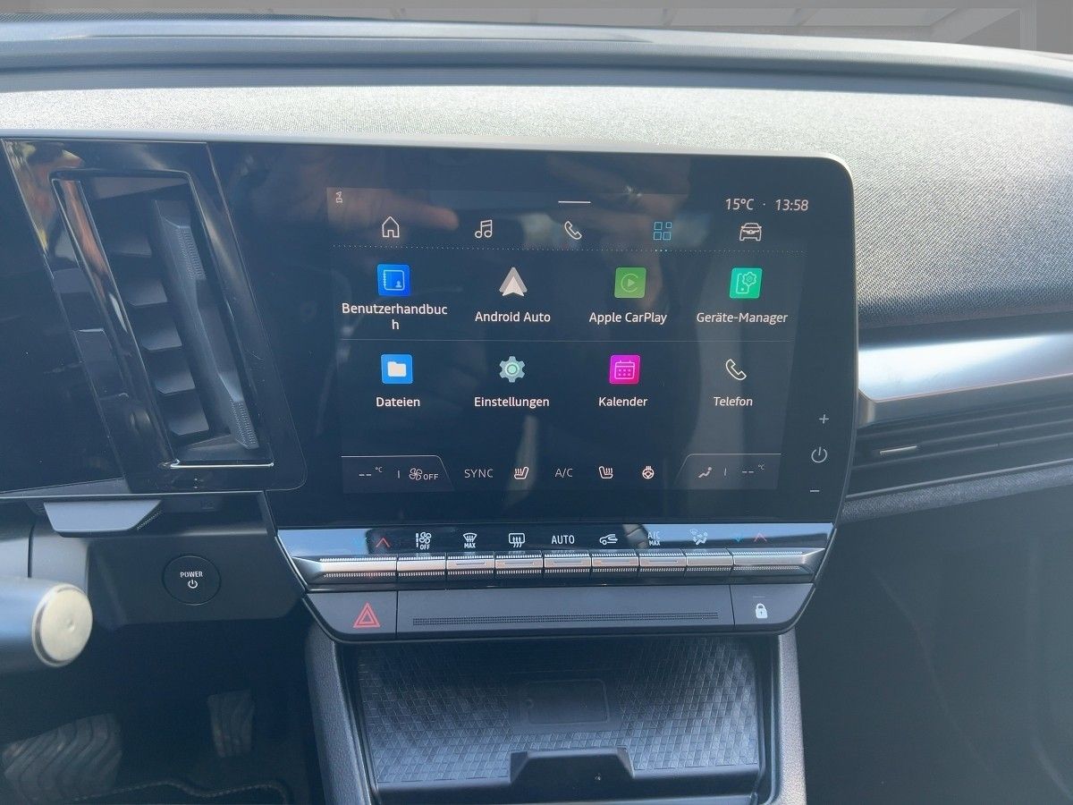 Renault Megane E-TECH - Bild 12