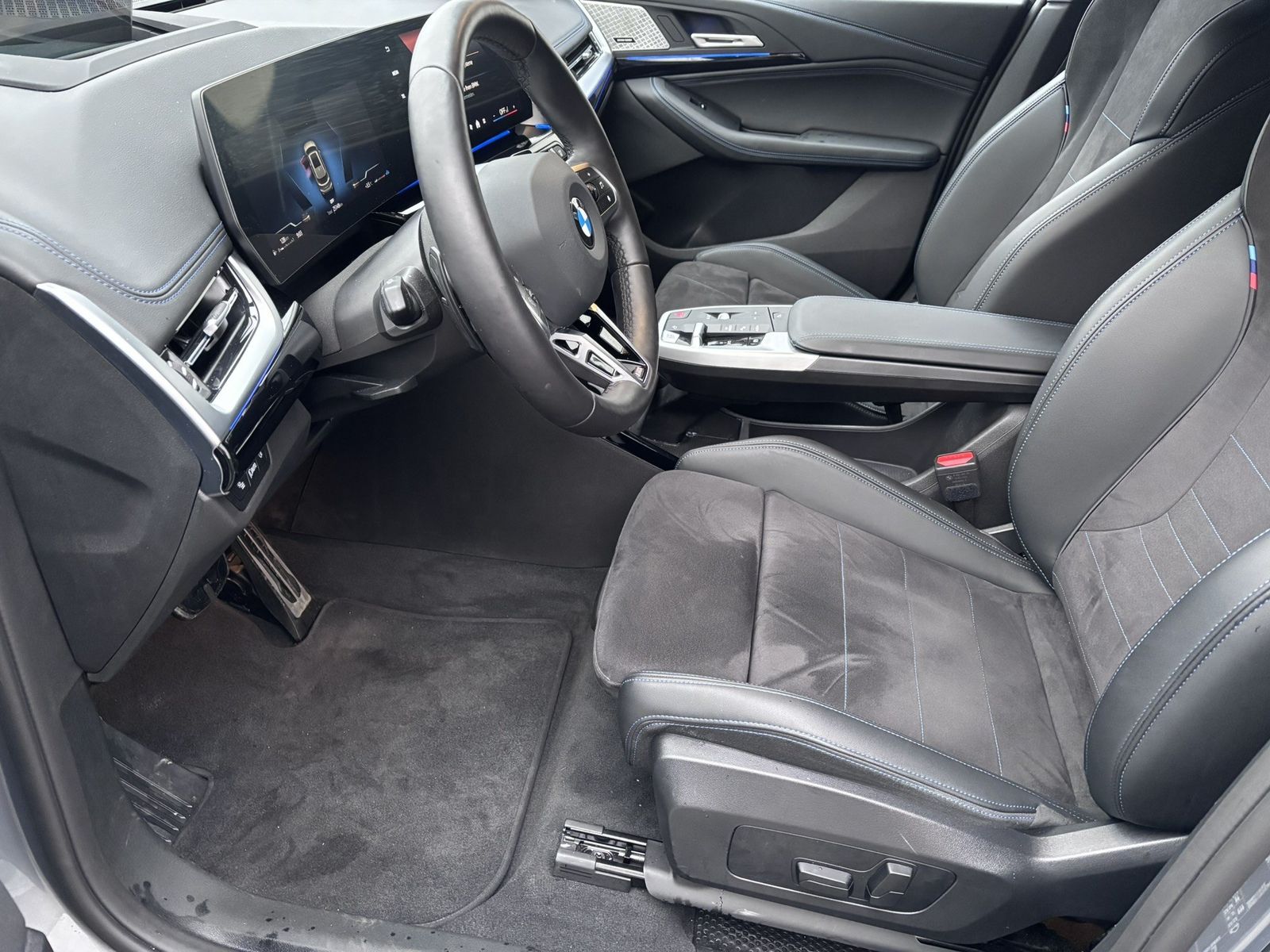 BMW 223 Active Tourer - Bild 16