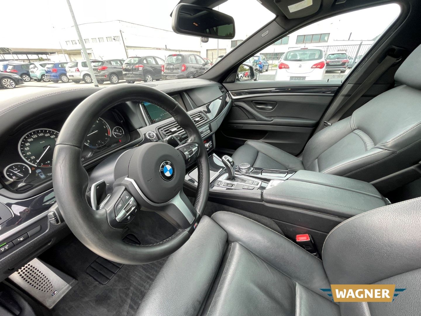 Fahrzeugabbildung BMW 535 d xDrive M-Paket Touring DPF Head-UP