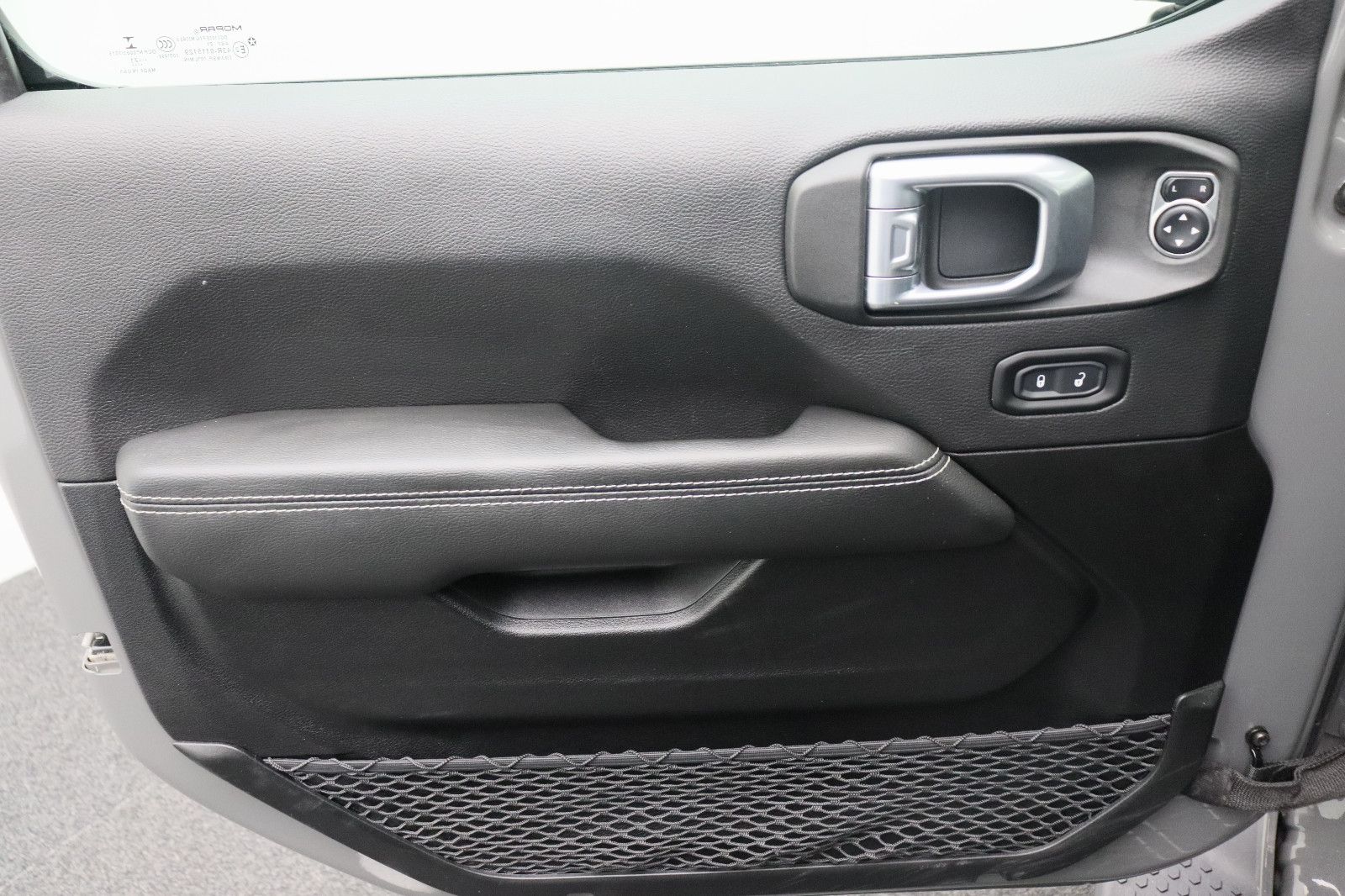 Fahrzeugabbildung Jeep Wrangler 2.0 T-GDI Unlimited Sahara Overland
