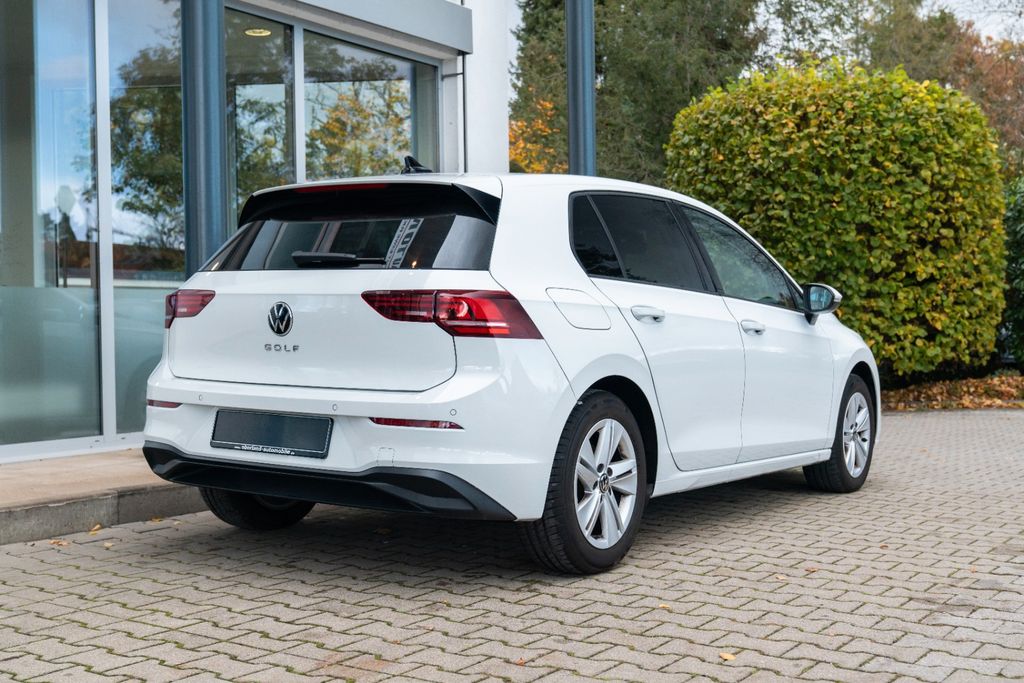 Volkswagen Golf 8 2.0 TDI LIFE/ BUSINESS/ AHK/ LED+ Volkswagen Golf 8 2.0 TDI LIFE/ BUSINESS/ AHK/ LED+