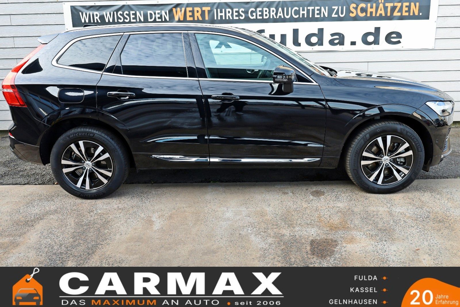 Fahrzeugabbildung Volvo XC60 T6 Recharge  AWD Leder,Navi,LED,Auto Pilot