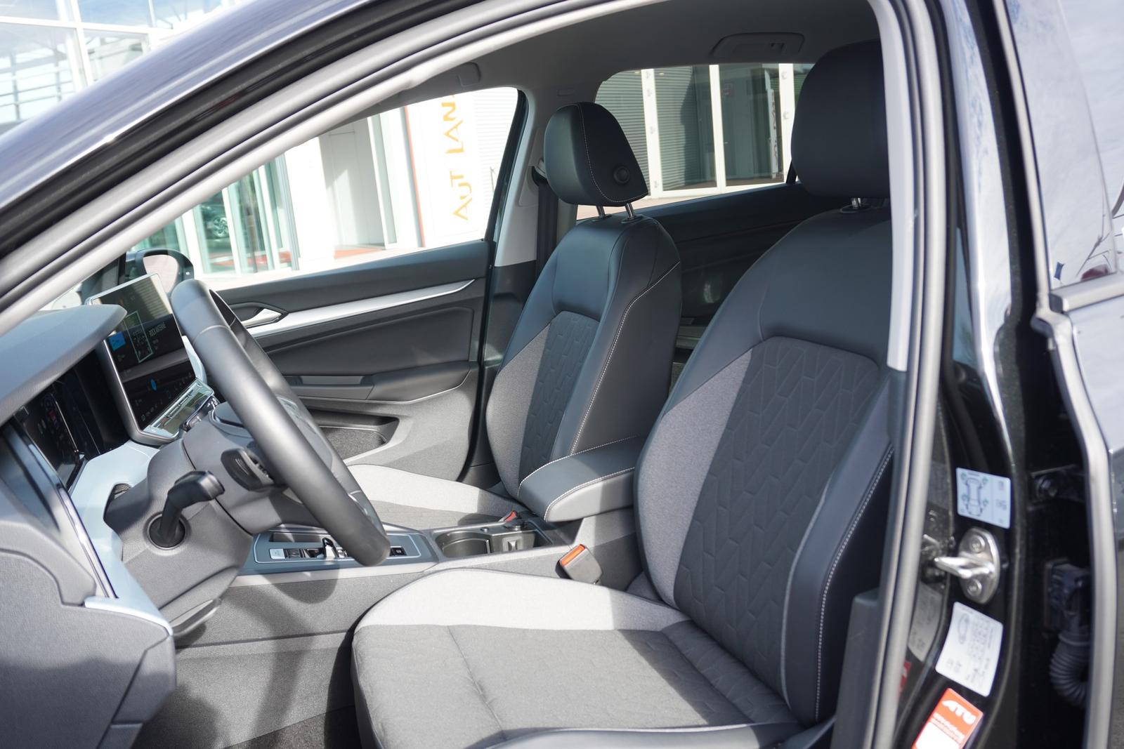 Volkswagen Golf VIII 1.5 eTSI Goal DSG LED Navi App-Connect, миниатюра 11