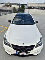 Mercedes-Benz E 500 Autom. - - Mercedes-Benz E 500 in Köln