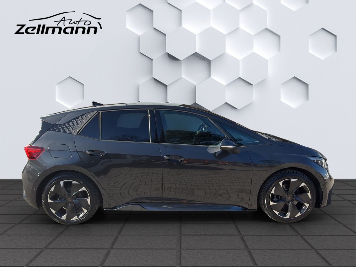 Born 150kW LED ACC 360°Kamera ParkLenkAssist Sit