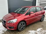 BMW 225 iX Drive Active Tourer Autom.  NUR 42325 KM - BMW 225 Benziner Gebrauchtwagen