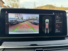 Fahrzeugabbildung BMW 520d Touring Aut. Leder Navi LED Harman