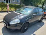 Fiat Punto 1.4 16V Emotion Emotion - Fiat Punto Gebrauchtwagen in München
