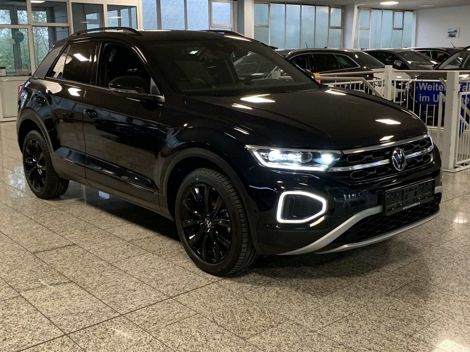 Volkswagen T-Roc 2.0 TDI AHK+KAMERA+ACC+SHZ+SPURH.+IQ-LIGHT imagem 3