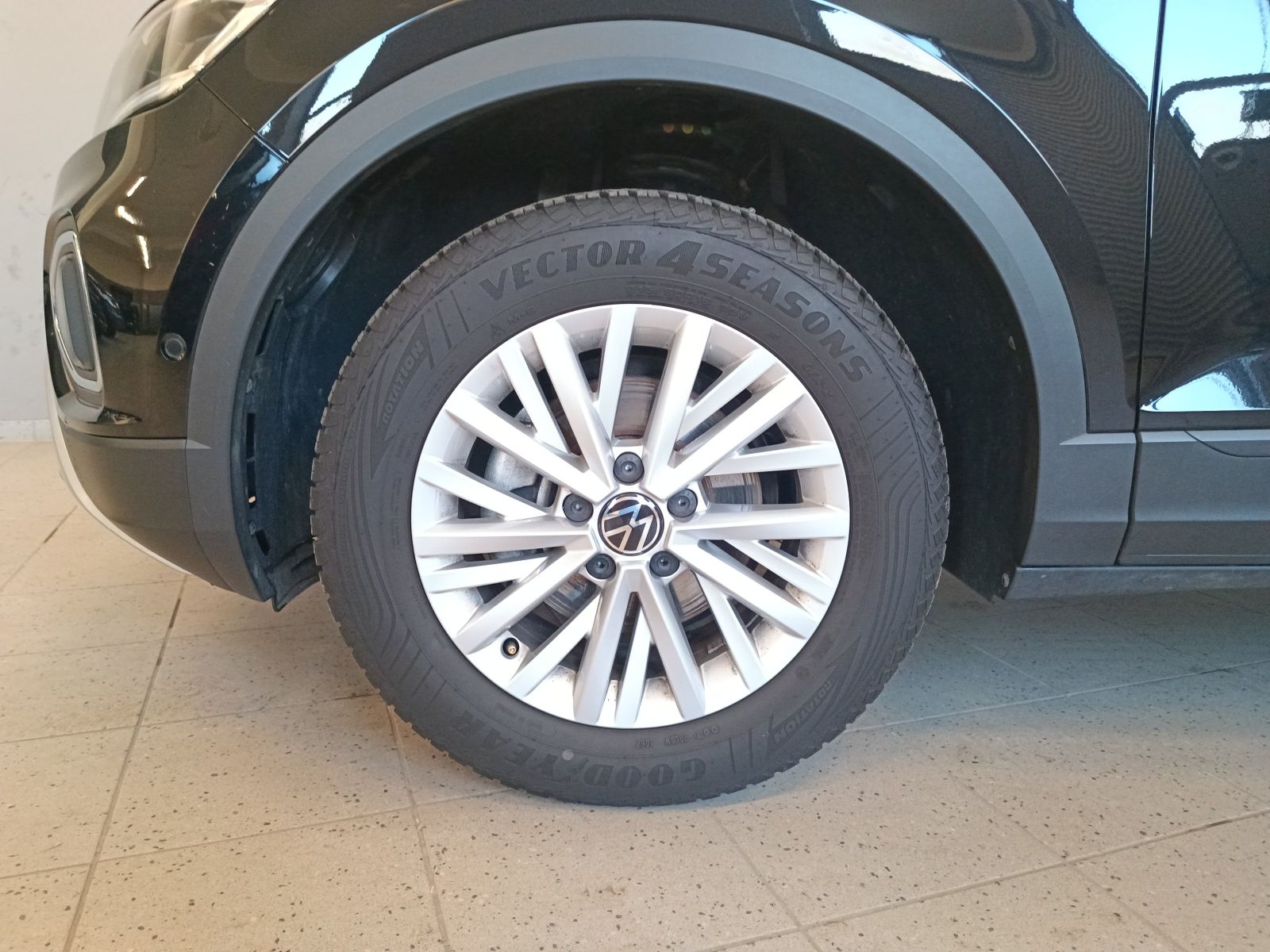 Volkswagen T-Roc - Bild 8