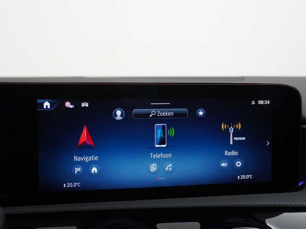 Mercedes-Benz A 250 e Star Edition AMG Line Plus | Panorama -