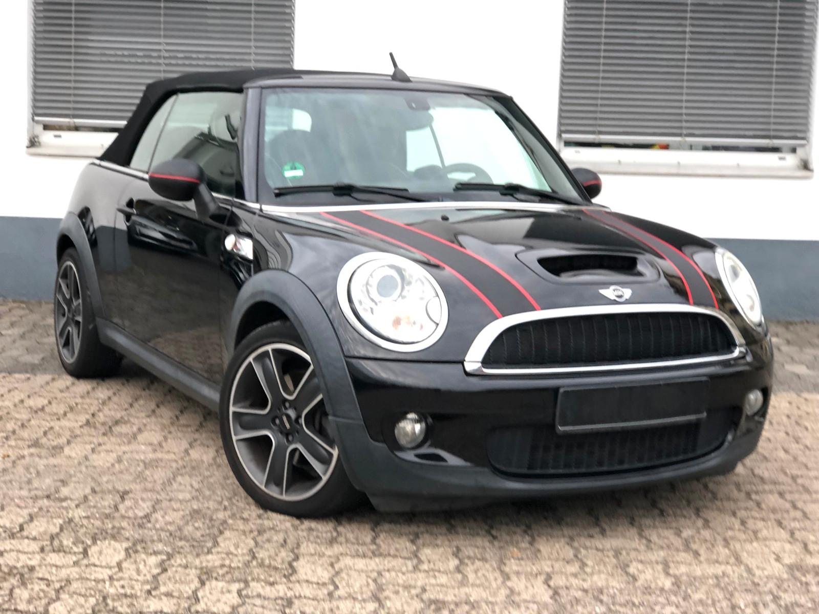 MINI Cooper S Cabrio Black Edition * Leder / Xenon *