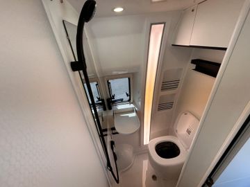 Westfalia James Cook 600 D CLESANA SOLAR 270Ah LITHIUM AHK