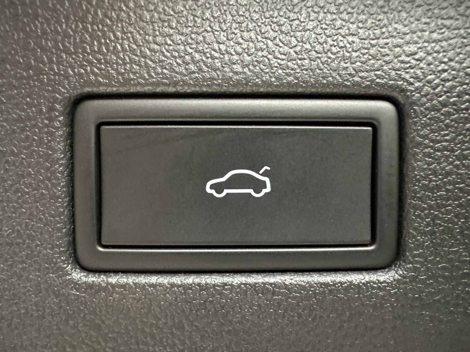 Fahrzeugabbildung Volkswagen Tiguan Allspace 4M HL NAV+LED+AHK+PANO+KAMERA+PP