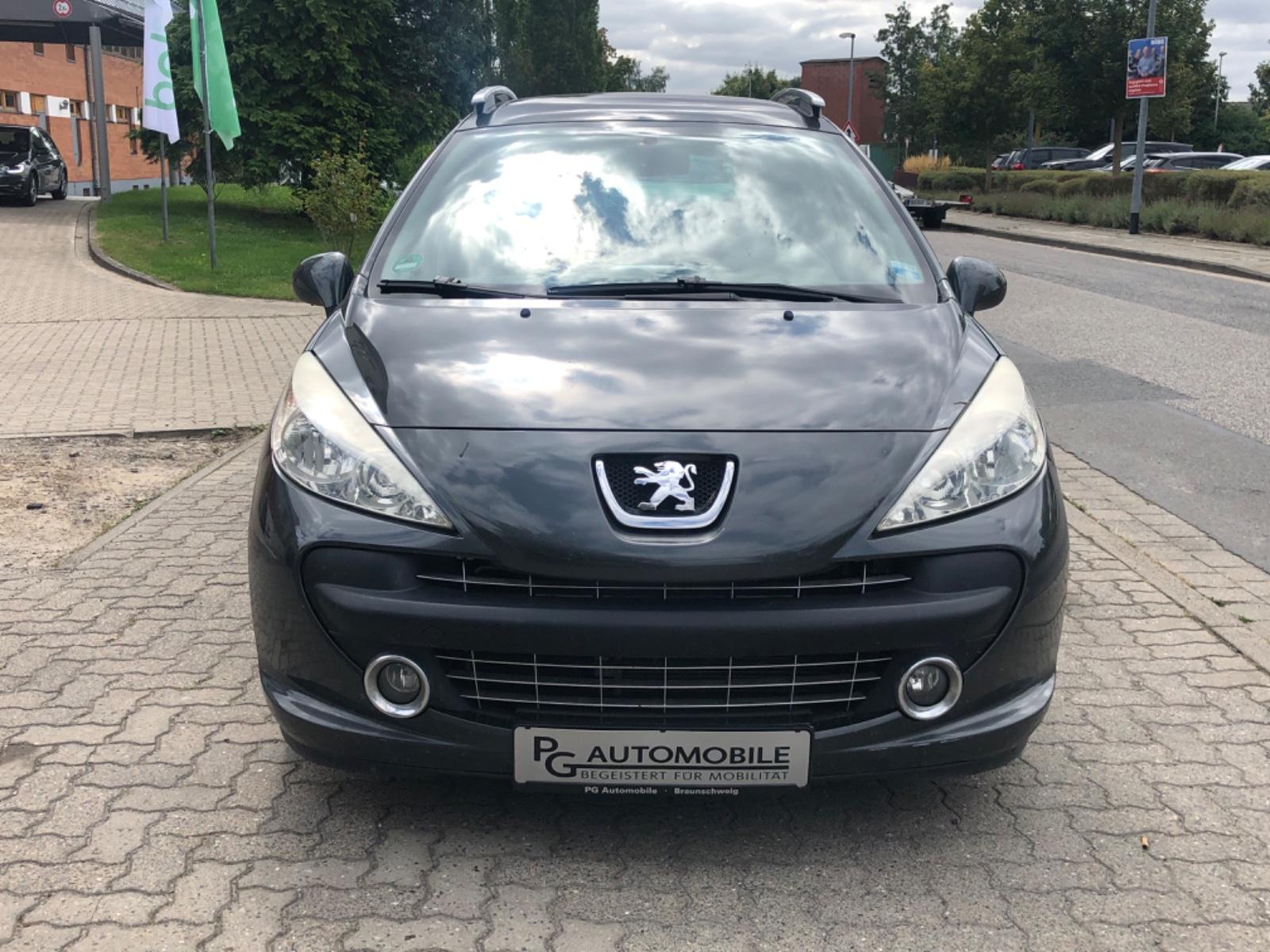 Peugeot 207 2008 — rear view