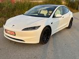 Tesla Model 3 HIGHLAND Long Range Dual AWD NEUES MODEL