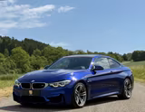BMW M4 Coupe/Carbon/BMW-Service/Deutsch/San-Marino/ - BMW M4: Coupe