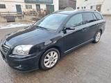 Toyota Avensis Combi 2.0 T25 - Toyota Avensis T25 mit Diesel-Antrieb