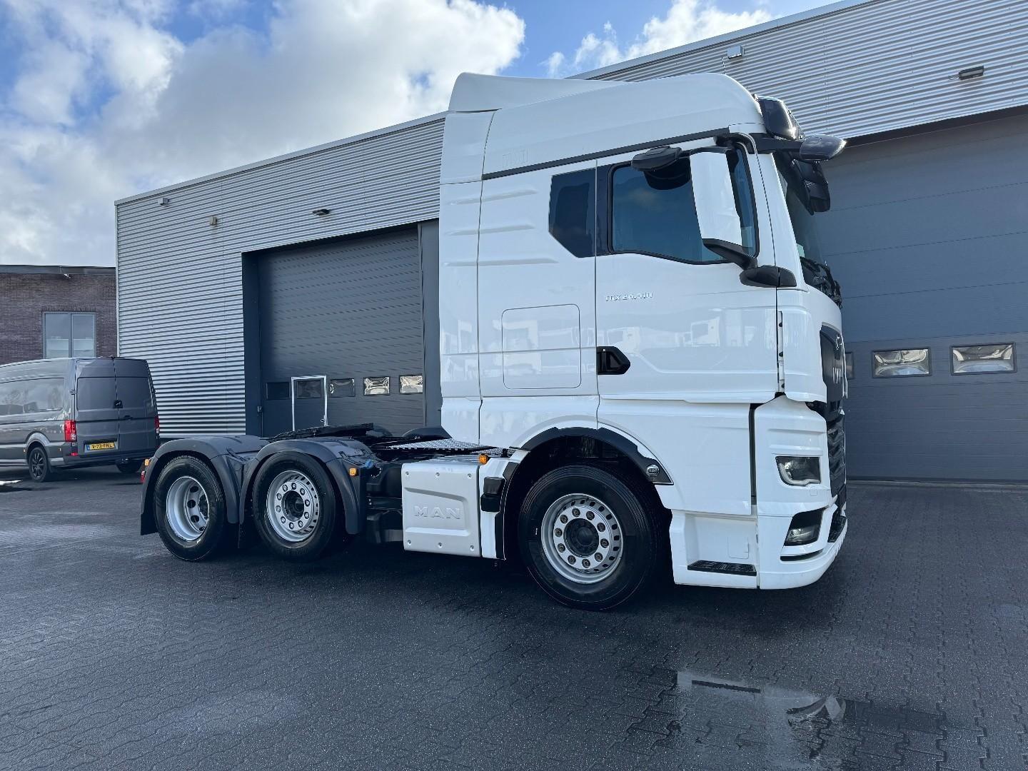 MAN TGX 26.510 lenk,lift,ret, topcondition ,265 tkm