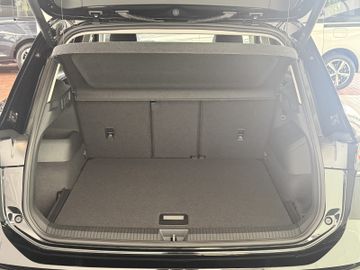 Volkswagen Tiguan 2.0TDI ELEGANCE DSG IQ MATRIX KAM ACC AHK