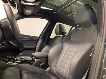 صورة 6 لـ 2024 BMW IX3