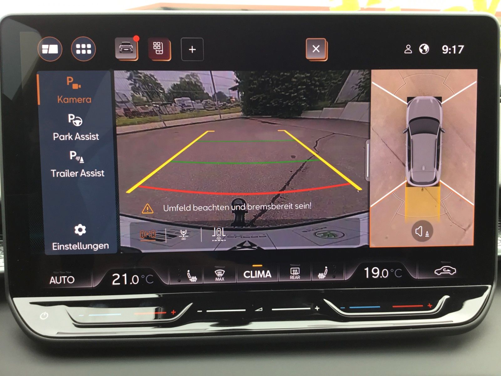 Fahrzeugabbildung CUPRA Terramar 2.0 TSI DSG 4Drive+Matrix+AHK+Pano+360°