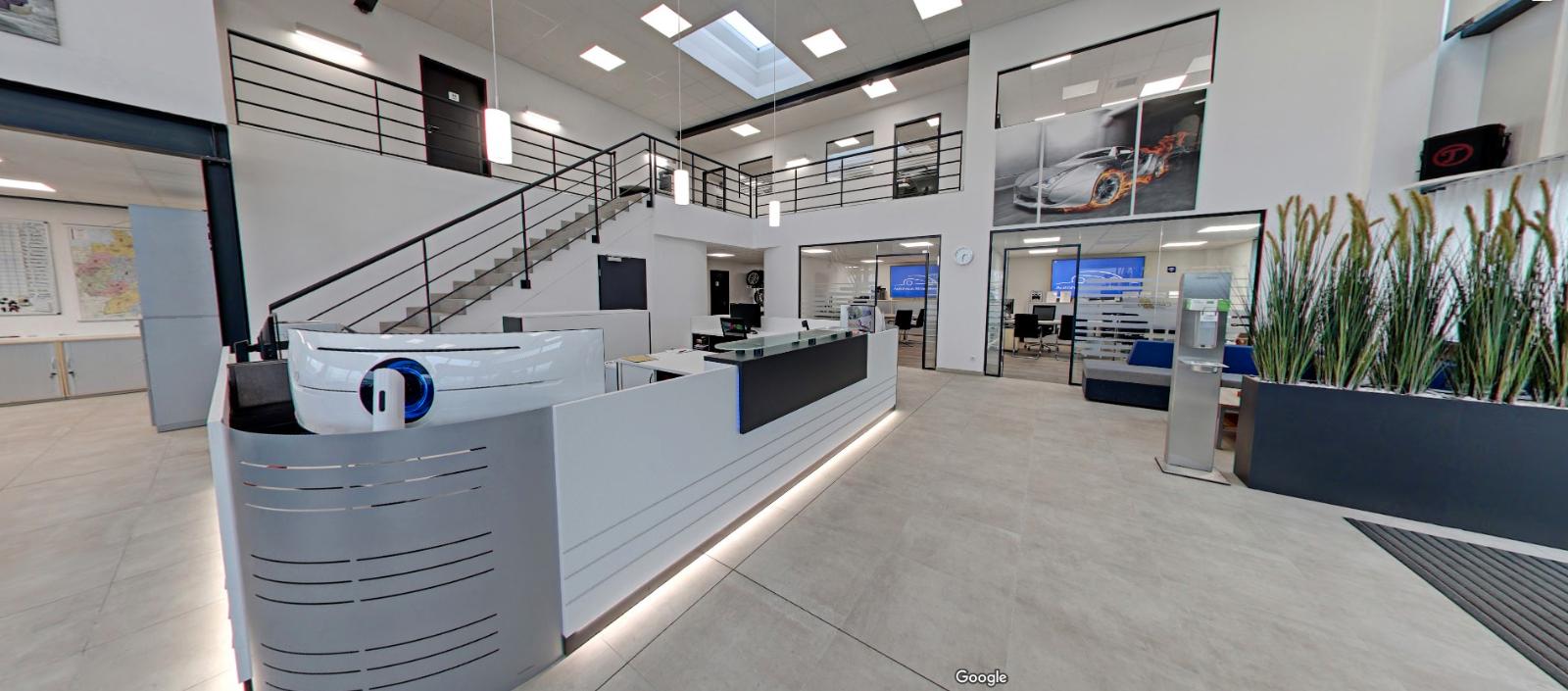 showroom-image-main
