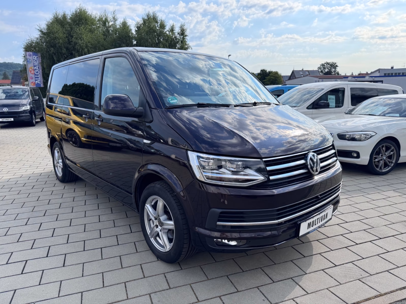 VOLKSWAGEN T6 MULTIVAN 2.0 TDI 150ch - LED - 7 Places - ATTELAGE - VOLANT EN CUIR