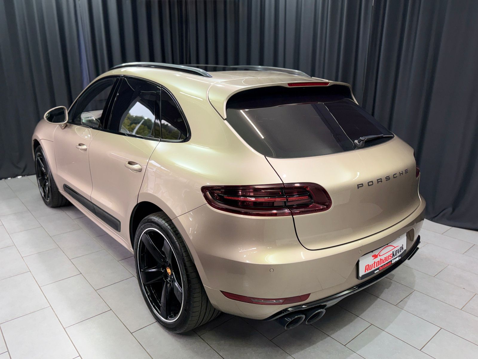 Fahrzeugabbildung Porsche Macan S Diesel |PANO|360°|LED|BOSE|VOLL