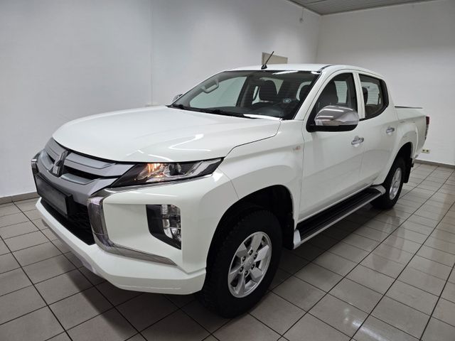 Mitsubishi L200 Doppelkabine 4WD Komfort-Paket GRA Shz AHK