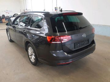 Volkswagen Passat Variant - 3