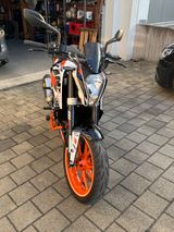 KTM Duke 390, ABS, Sturzbügel, Sportauspuff - KTM 390 DUKE