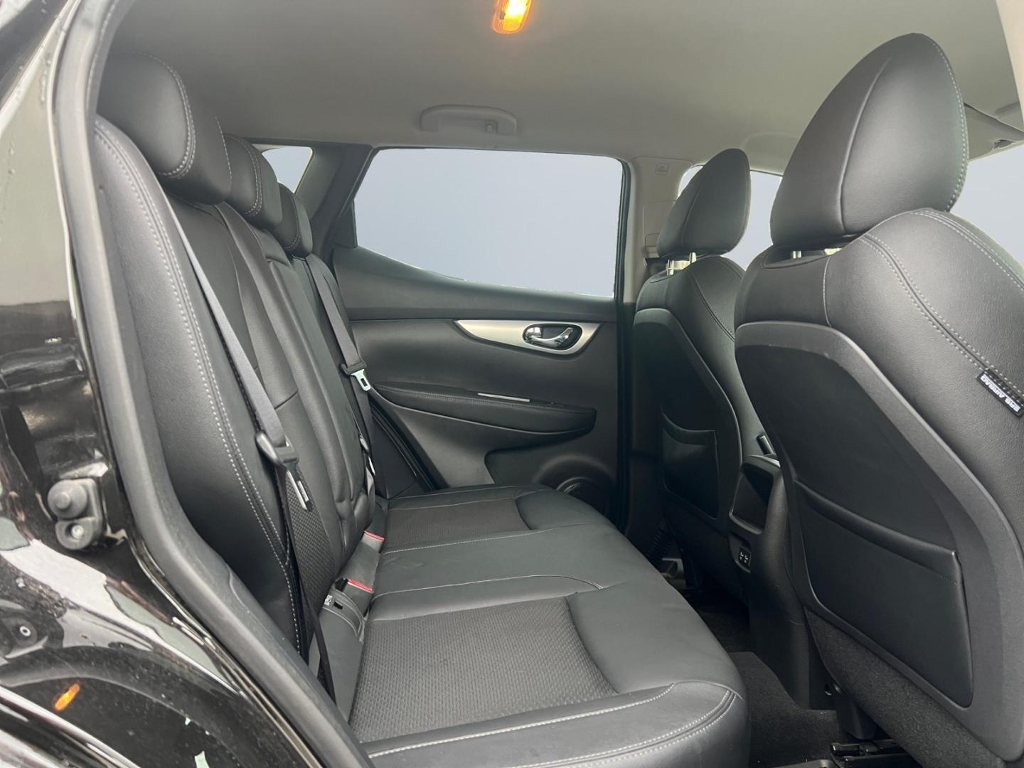 Nissan Qashqai 1.3 DIG-T TEKNA *LED*360°*hzb. Front*ACC