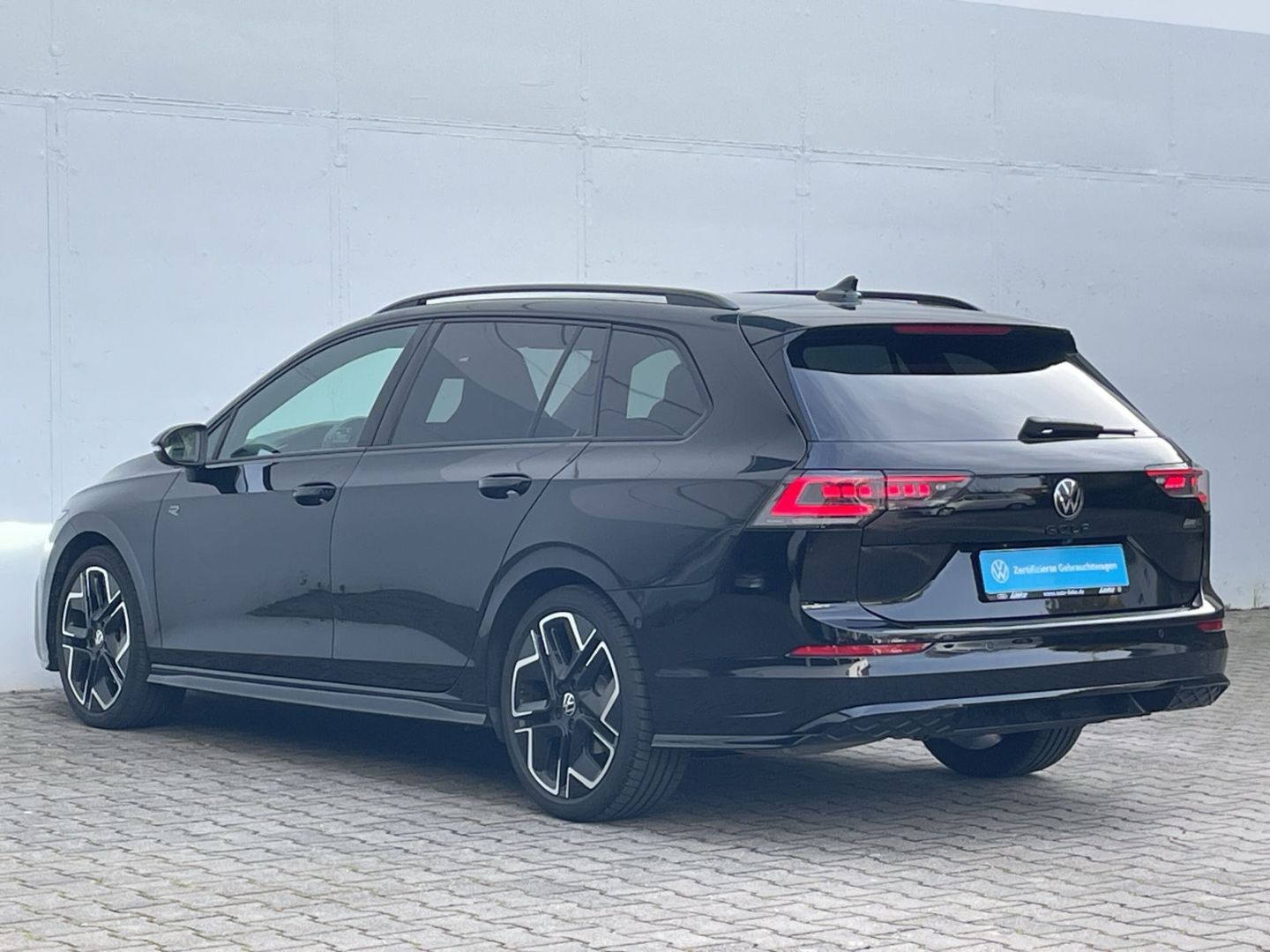 Golf Variant VIII 2.0 TDI DSG R-Line AHK/Kamera/