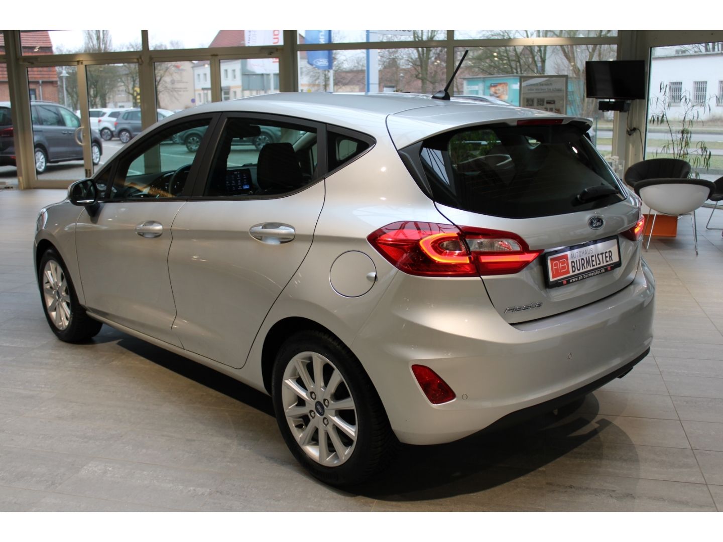 Fahrzeugabbildung Ford Fiesta 1.0 EcoBoost Titanium App Link PDC Klima