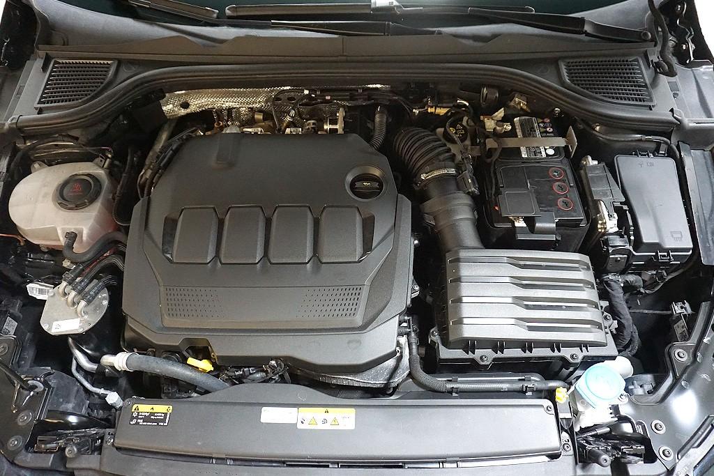 Volkswagen Golf 8 2.0TDI DSG Active Virtual AHK Pano Navi, миниатюра 16