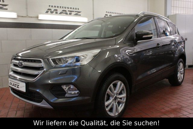 Ford Kuga 1,5 EcoBoost Cool & Connect*