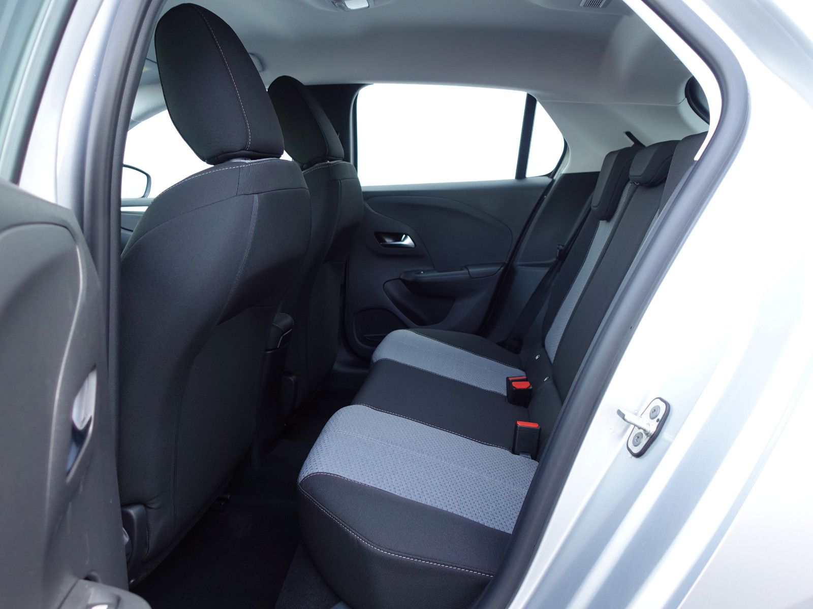 Fahrzeugabbildung Opel Corsa 1.2,Sitz-+Lenkradhz,Einparkhilfe,Allwetter