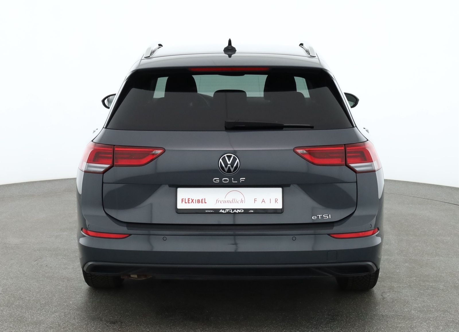 Volkswagen Golf VIII Variant 1.5 eTSI DSG LED Navi Tempomat foto 5