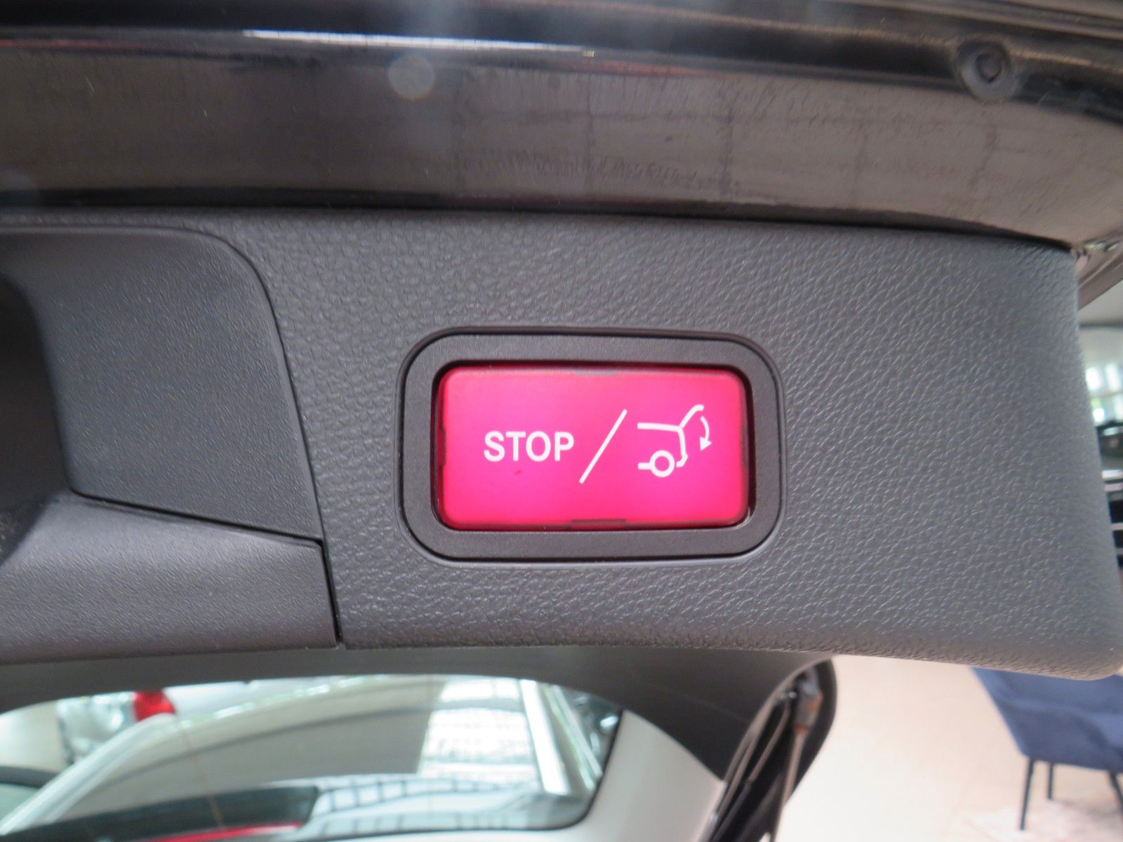 Fahrzeugabbildung Mercedes-Benz C 220 T d*LED*Fernl.*AHK*NAVI*Toten*PTS*