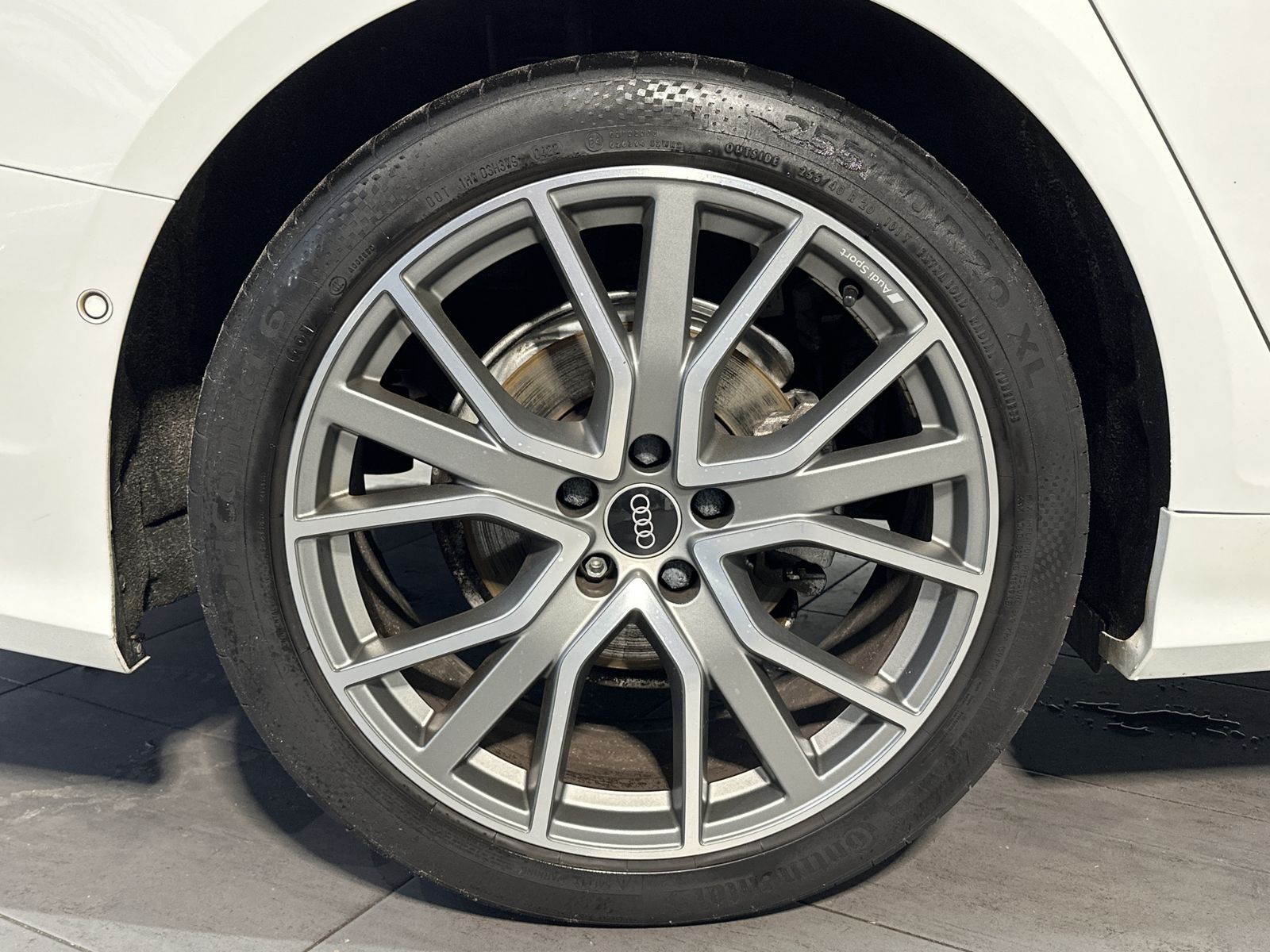 Fahrzeugabbildung Audi A6 Avant 40 TDI Quattro S-Line NAV+LED+ACC+20ZO